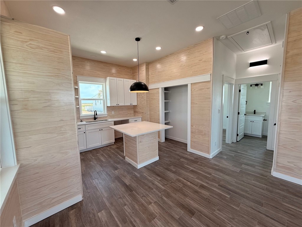 196 St. John Circle Port Aransas TX 78373