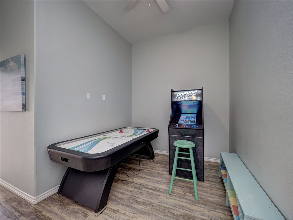 1813 S 11th Street 202 Port Aransas TX 78373
