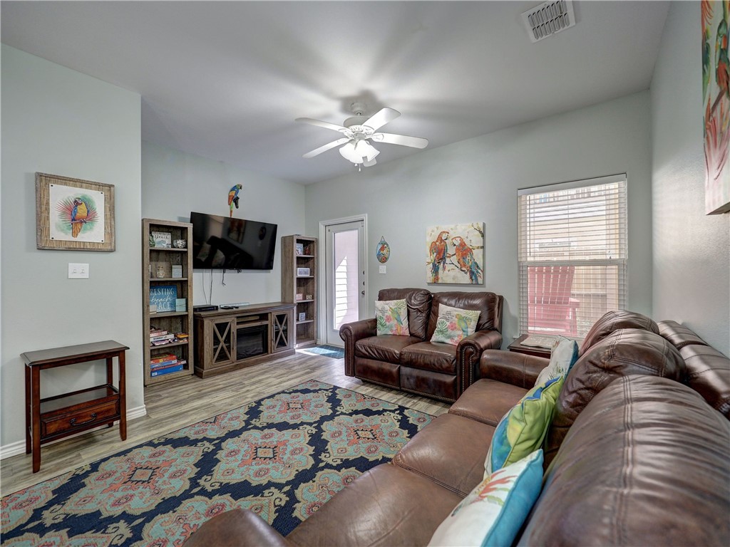 1813 S 11th Street 202 Port Aransas TX 78373