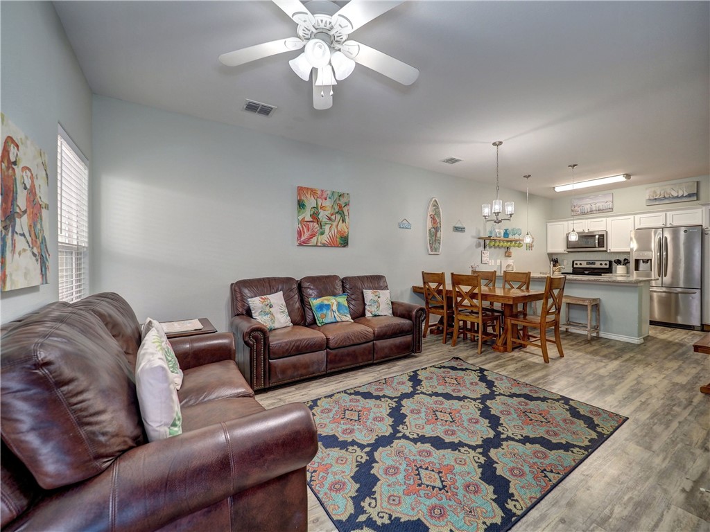 1813 S 11th Street 202 Port Aransas TX 78373