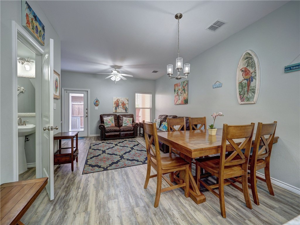 1813 S 11th Street 202 Port Aransas TX 78373