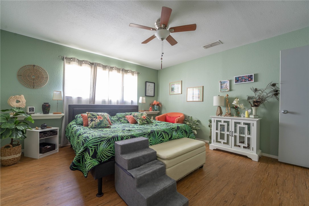 1810 Silver Sands Drive Corpus Christi TX 78412