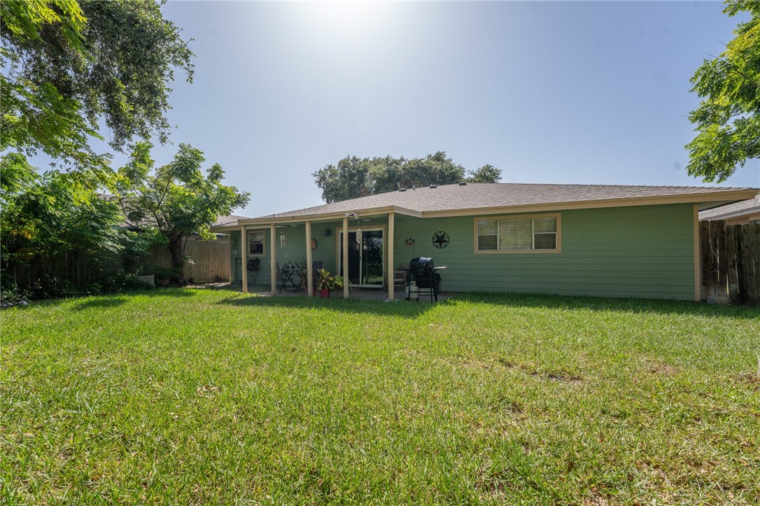 1810 Silver Sands Drive Corpus Christi TX 78412