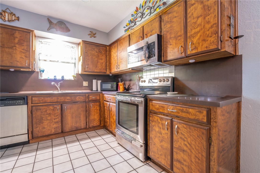 1810 Silver Sands Drive Corpus Christi TX 78412