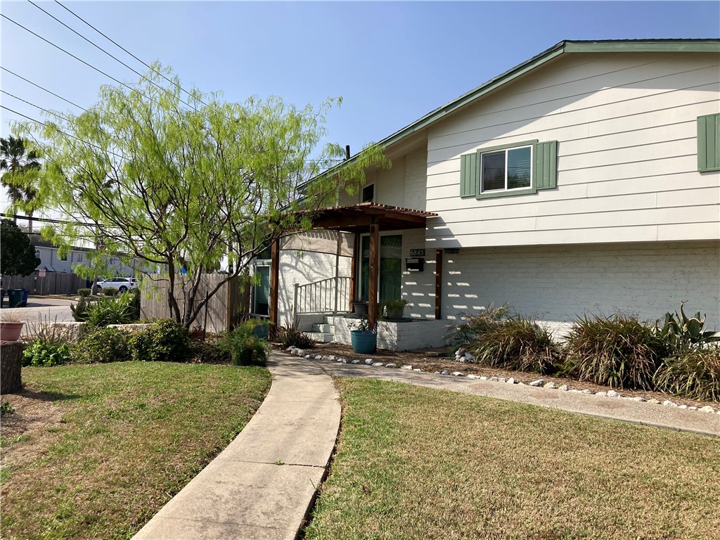 6845 Aswan Drive Corpus Christi TX 78412