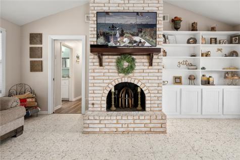 1518 Kenwood Drive Aransas Pass TX 78336