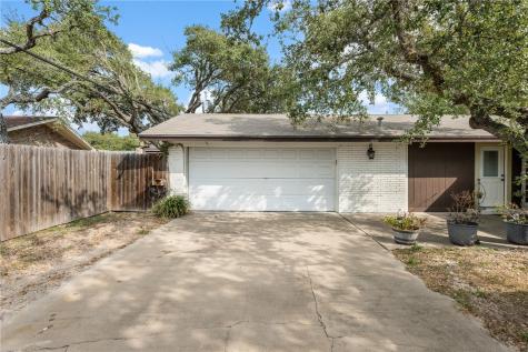 1518 Kenwood Drive Aransas Pass TX 78336