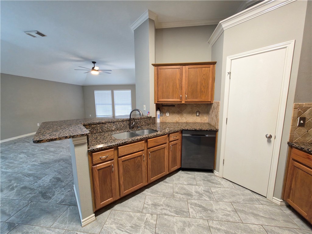 7521 Fort Griffen Drive Corpus Christi TX 78414