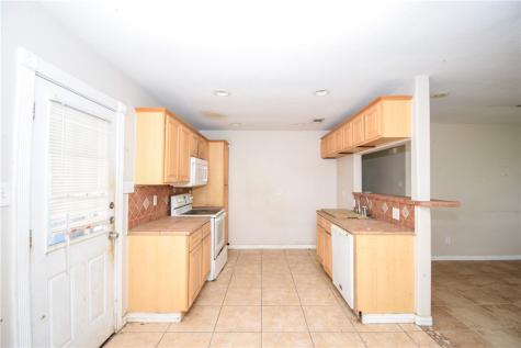 728 S Fuqua Street Rockport TX 78382