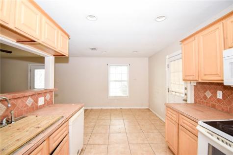 728 S Fuqua Street Rockport TX 78382