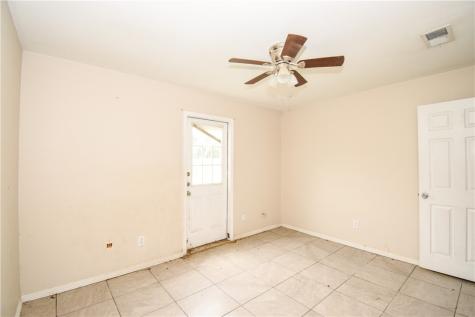 728 S Fuqua Street Rockport TX 78382