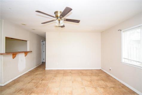 728 S Fuqua Street Rockport TX 78382