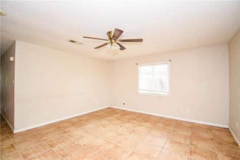 728 S Fuqua Street Rockport TX 78382