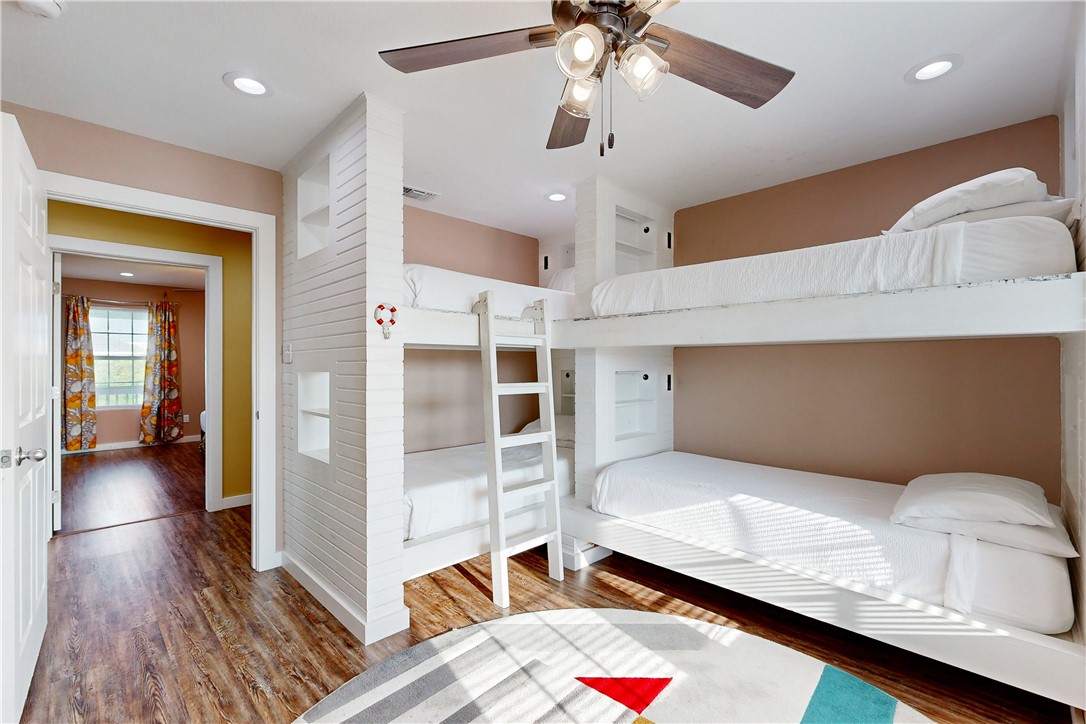 370, 374 Copano Ridge Road Rockport TX 78382