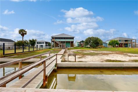 370, 374 Copano Ridge Road Rockport TX 78382
