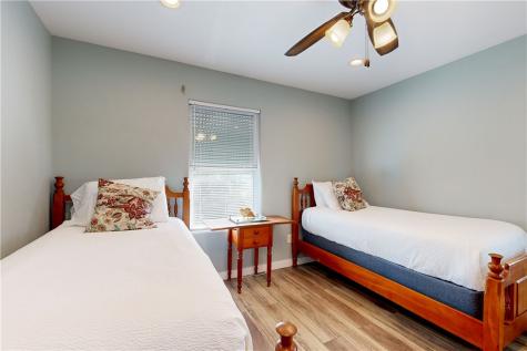 370, 374 Copano Ridge Road Rockport TX 78382