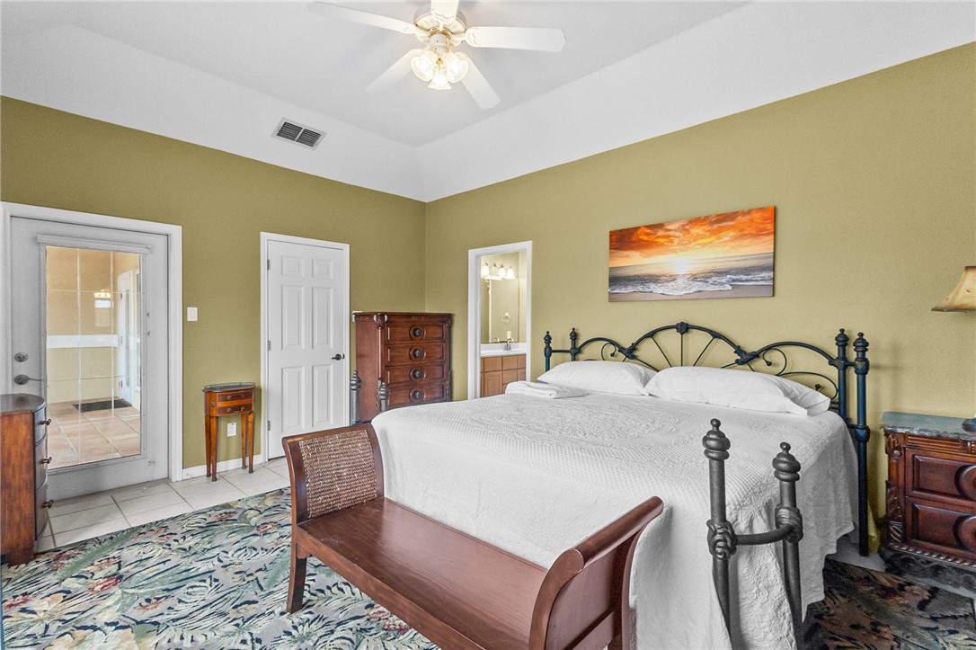 15210 Isla Pinta Court Corpus Christi TX 78418