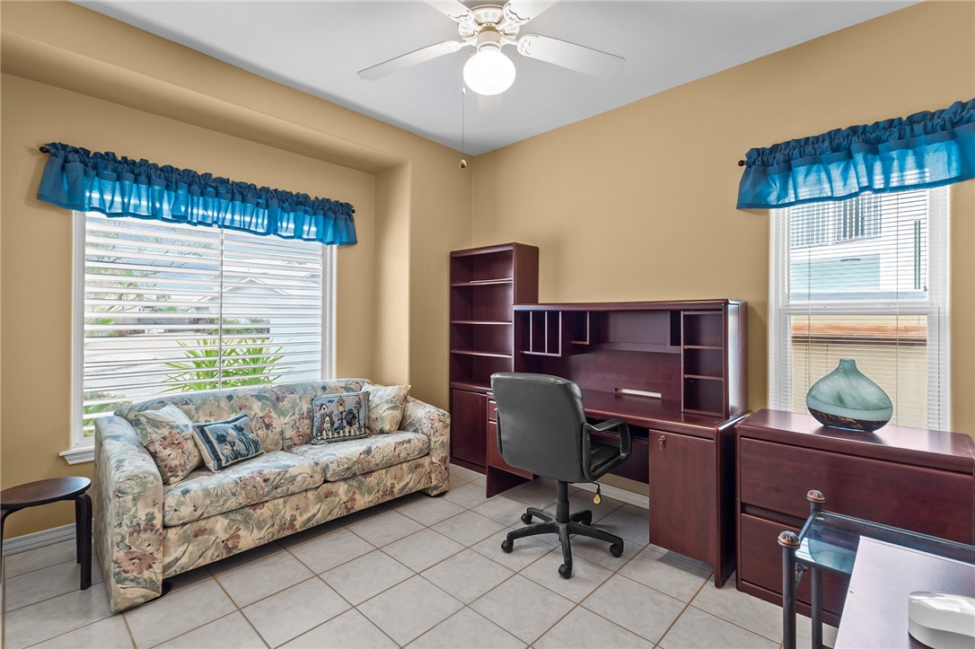 15210 Isla Pinta Court Corpus Christi TX 78418