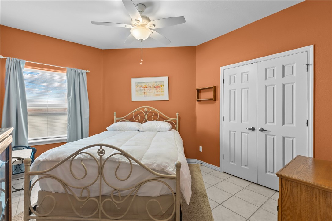 15210 Isla Pinta Court Corpus Christi TX 78418