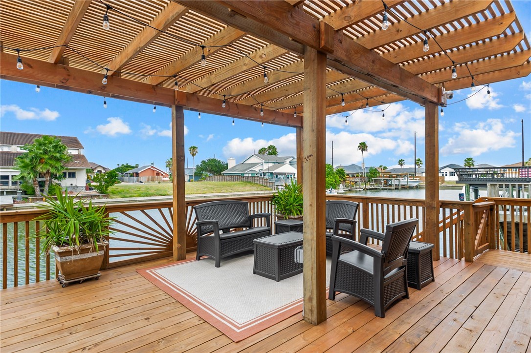 15210 Isla Pinta Court Corpus Christi TX 78418