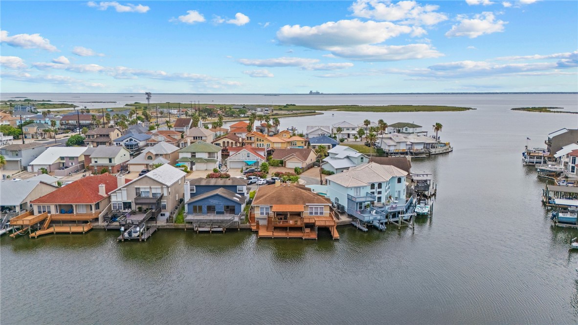 15210 Isla Pinta Court Corpus Christi TX 78418