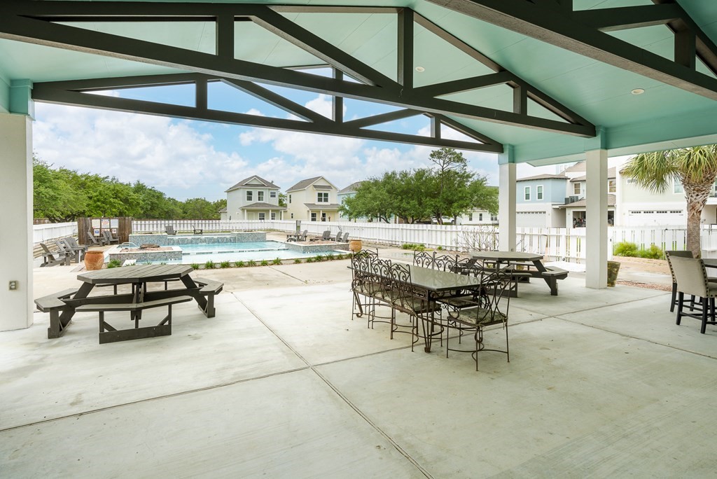140 Lavaca Rockport TX 78382