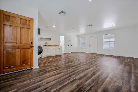 1041 Whitaker Drive Corpus Christi TX 78412