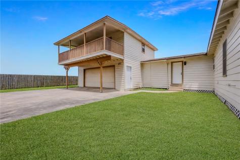 1041 Whitaker Drive Corpus Christi TX 78412