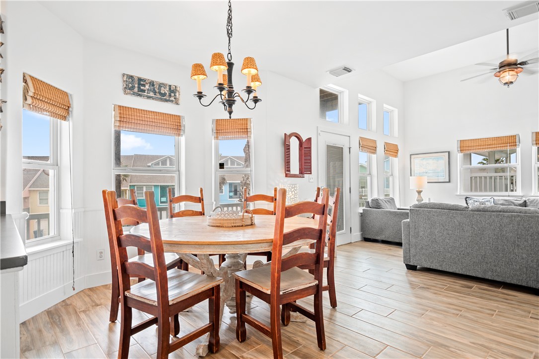 652 Anchor Drive Port Aransas TX 78373