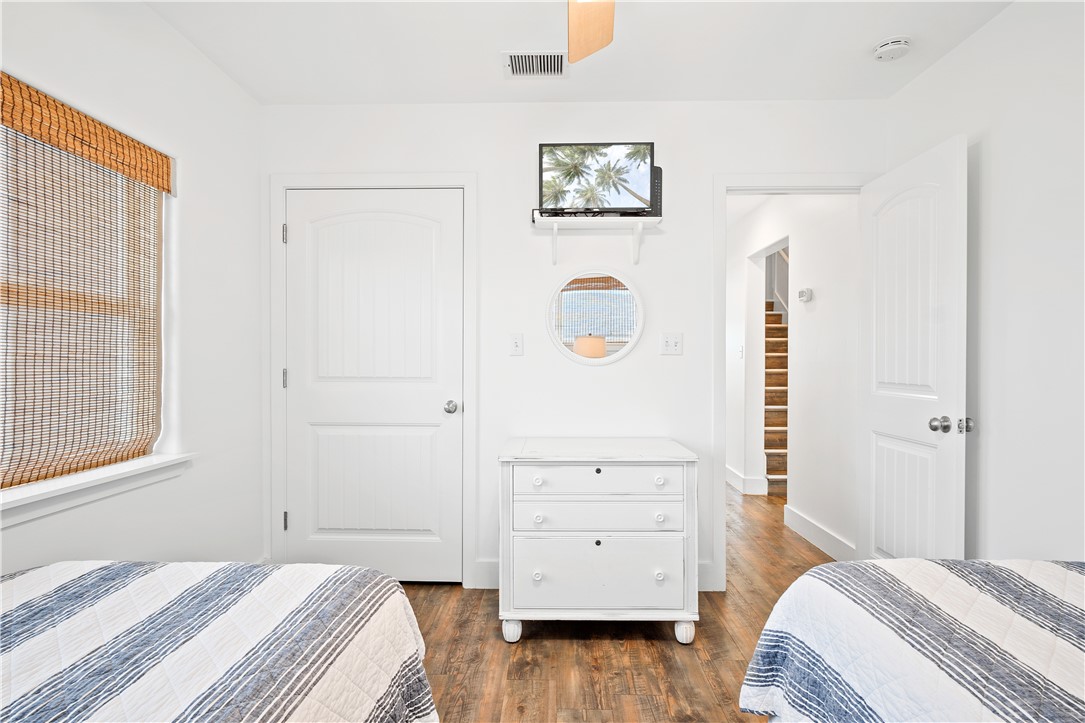 652 Anchor Drive Port Aransas TX 78373