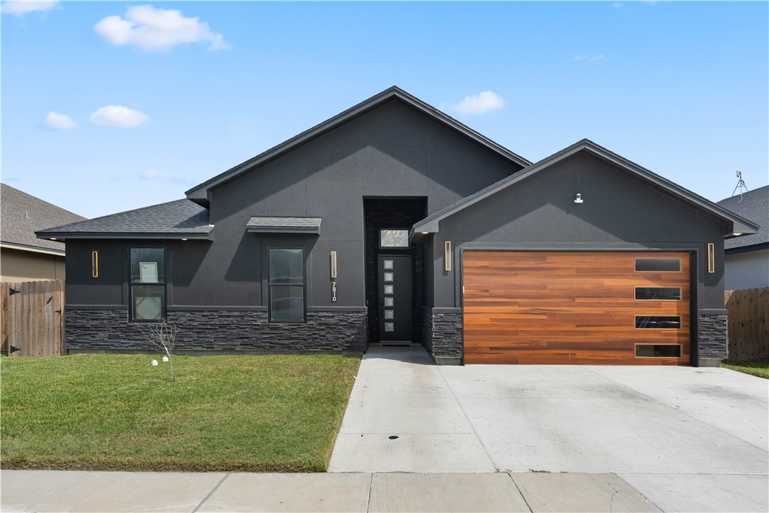 7810 Fold Corpus Christi TX 78414