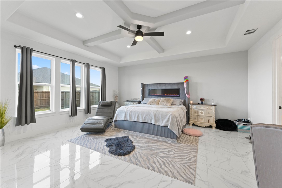 7810 Fold Corpus Christi TX 78414