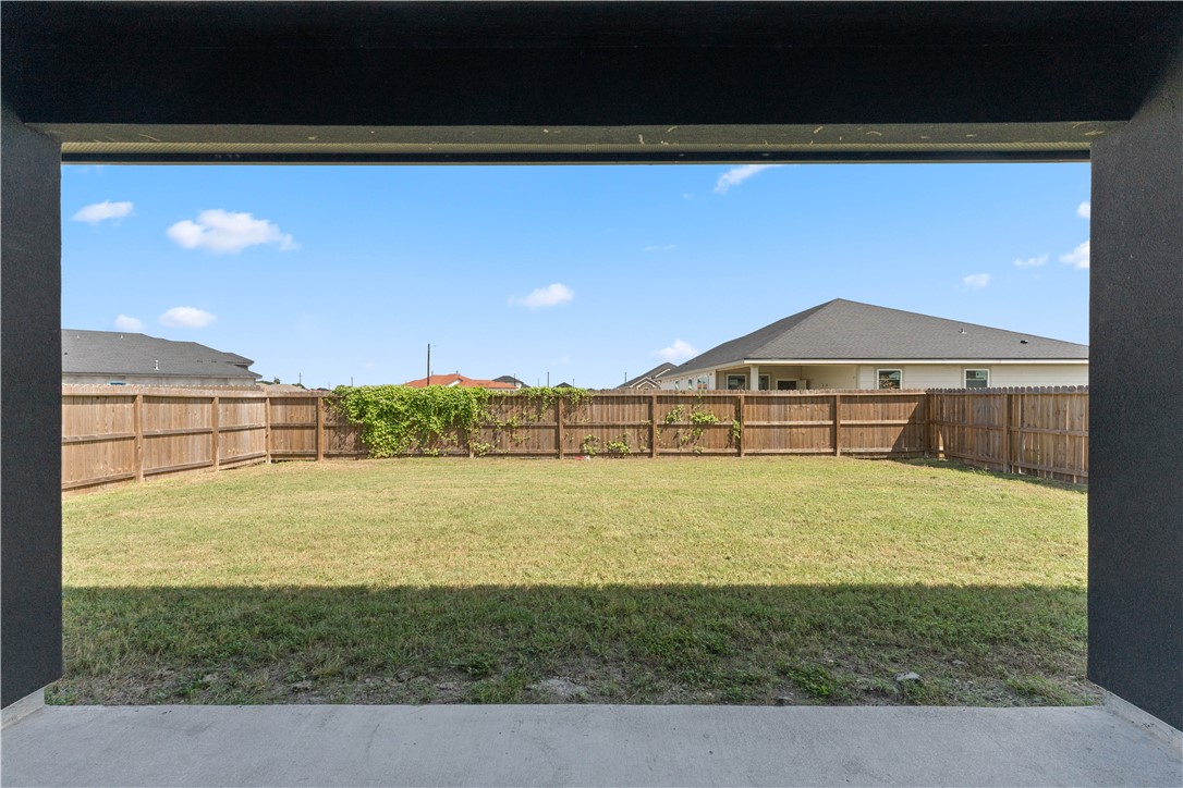 7810 Fold Corpus Christi TX 78414