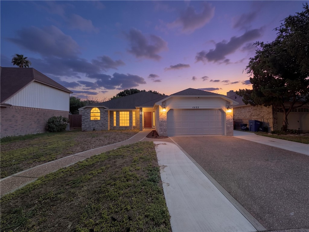4438 Silver Hollow Drive Corpus Christi TX 78413