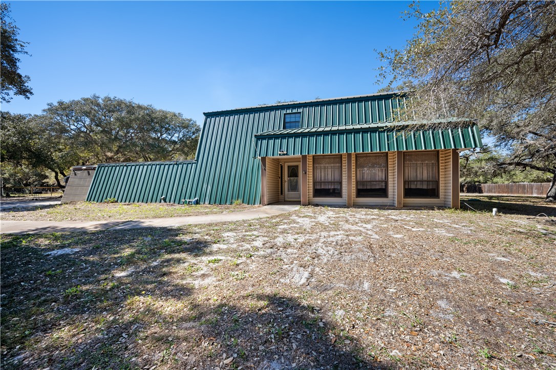 3949 County Road 4705 Aransas Pass TX 78336