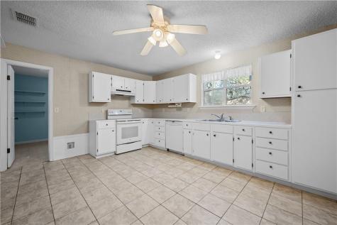 3949 County Road 4705 Aransas Pass TX 78336