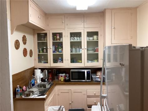 1021 E 2nd Street Alice TX 78332