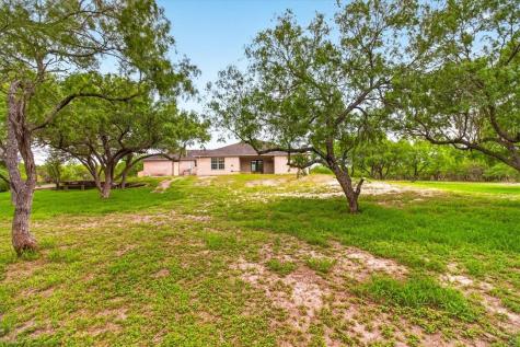 13934 County Road 1144 Sinton TX 78387