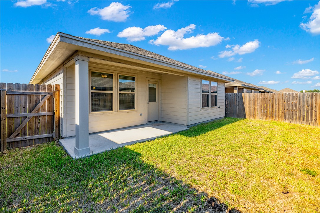7634 Shadow Rider Lane Corpus Christi TX 78414