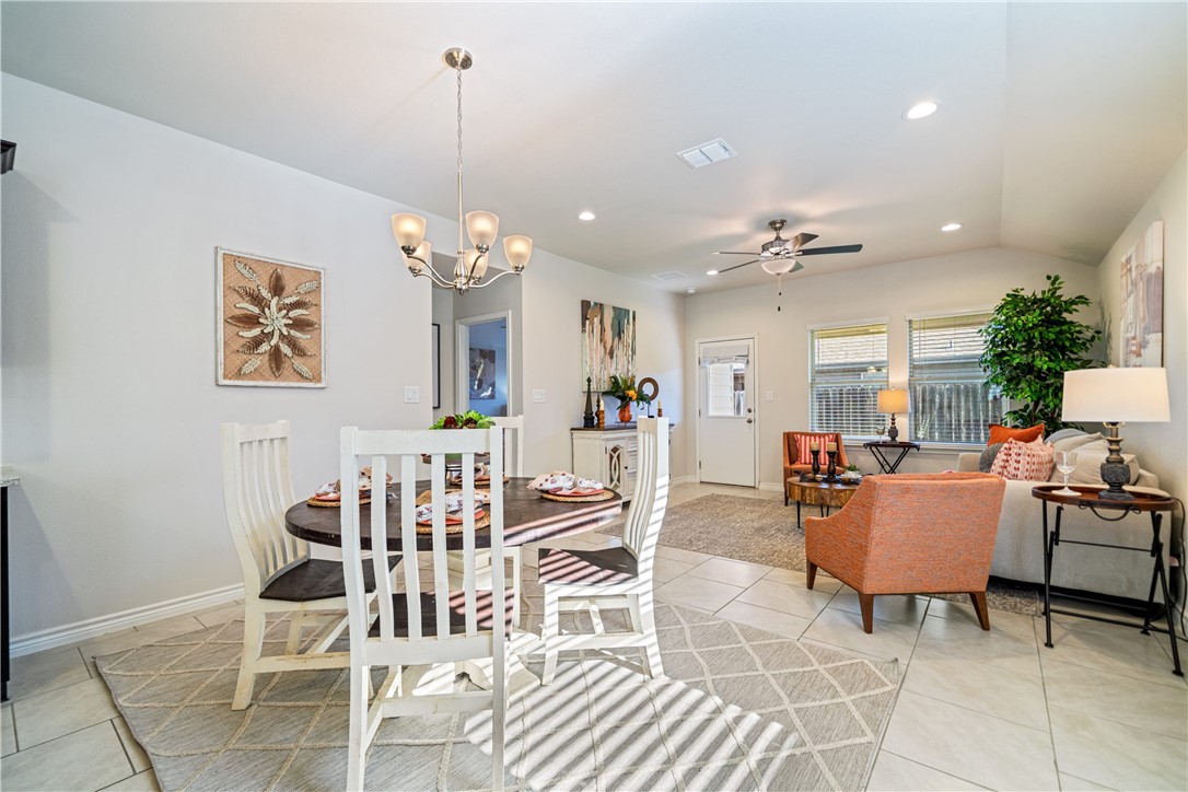 7634 Shadow Rider Lane Corpus Christi TX 78414