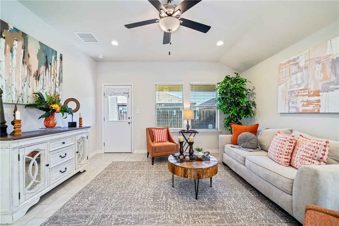 7634 Shadow Rider Lane Corpus Christi TX 78414