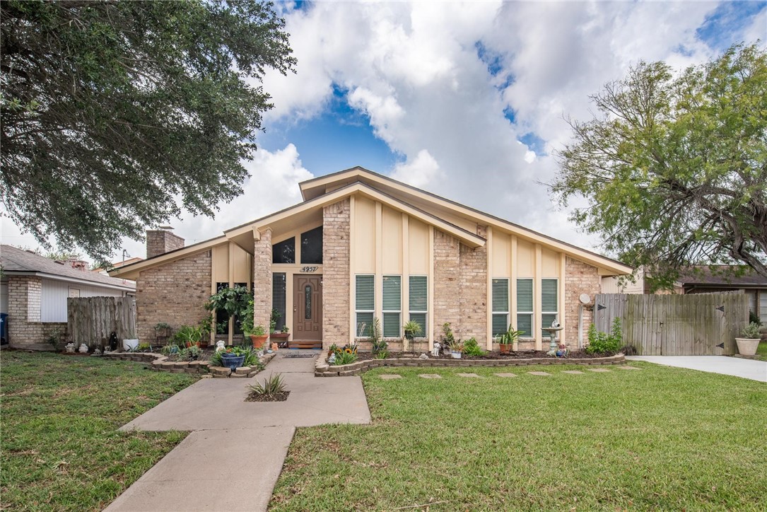 4957 Shadowbend Drive Corpus Christi TX 78413