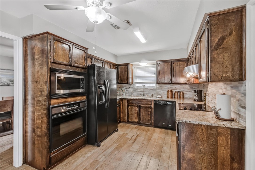 4957 Shadowbend Drive Corpus Christi TX 78413