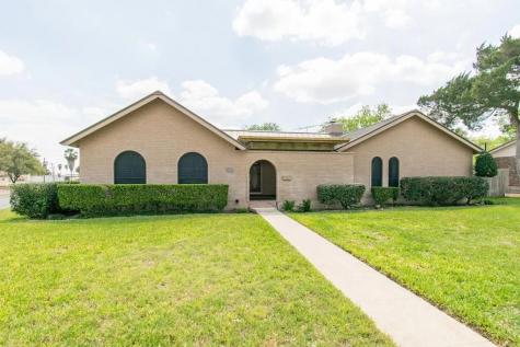 1914 Olmos Avenue Alice TX 78332
