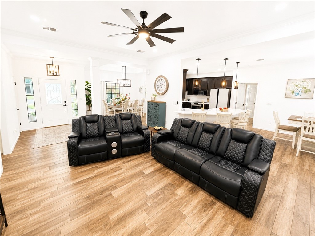 7674 Dallas Street Corpus Christi TX 78413