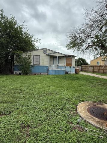 1350 Daytona Drive Corpus Christi TX 78415