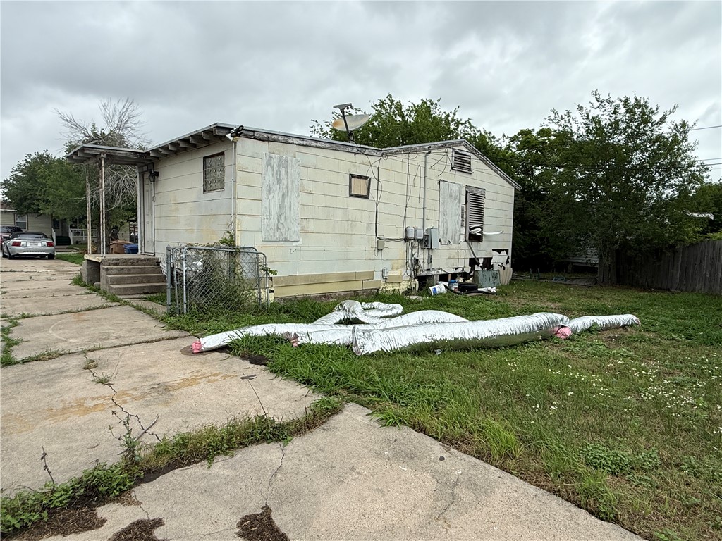 1350 Daytona Drive Corpus Christi TX 78415