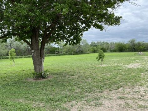 000 State Highway 359 Realitos TX 78376