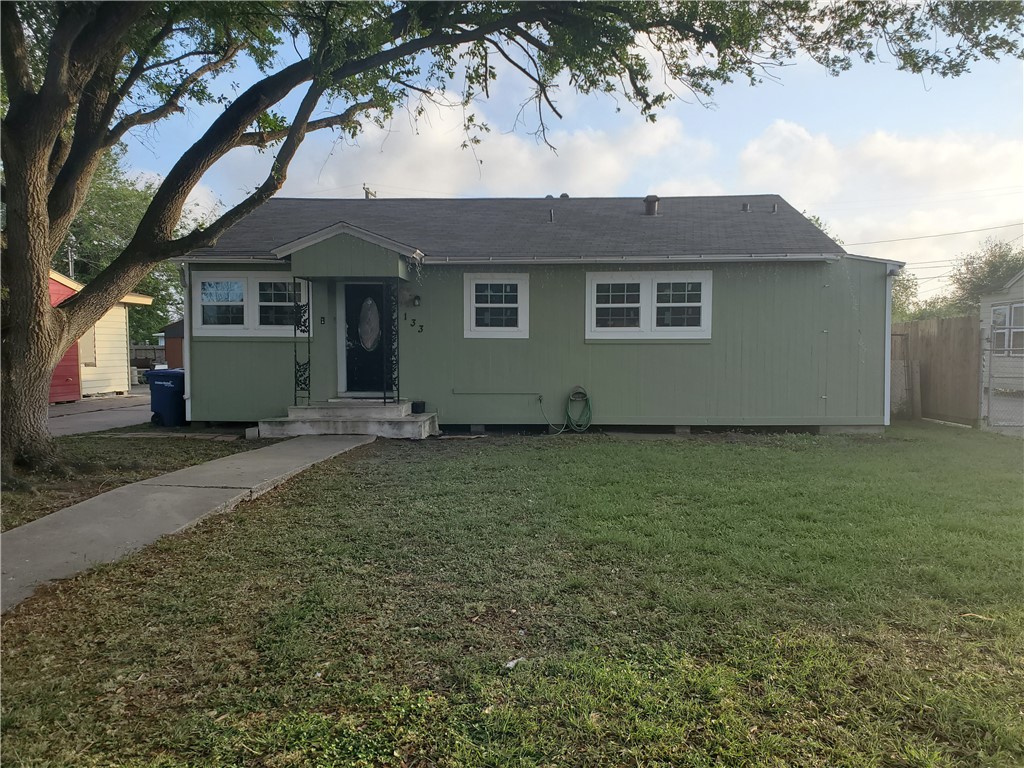133 W Vanderbilt Drive Corpus Christi TX 78415