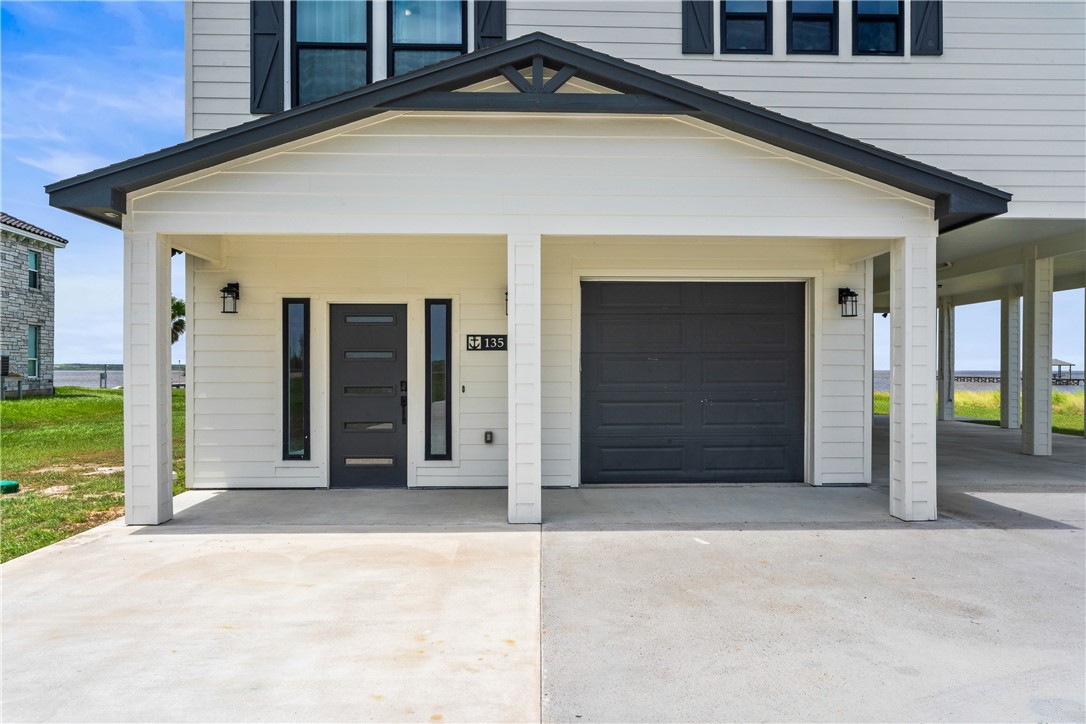 135 Sunrise Drive Rockport TX 78382